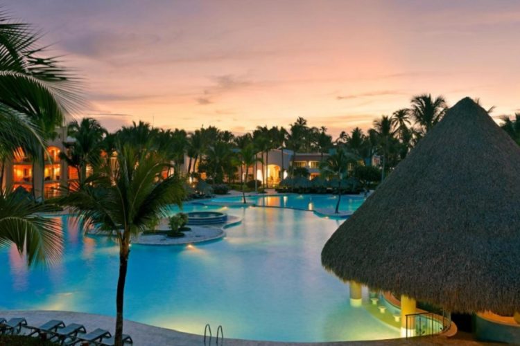 новость 18-08-2021 Туристические операторы готовы поставить дополнительные рейсы в Доминикану