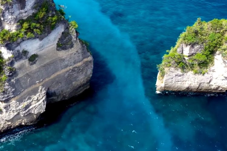 Власти Индонезии прокомментировали открытие острова Бали