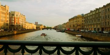 В Санкт-Петербурге прокомментировали снятие всех коронавирусных ограничений