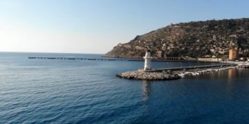 Россияне потеряли свое лидерство в Турции. В чем причина?