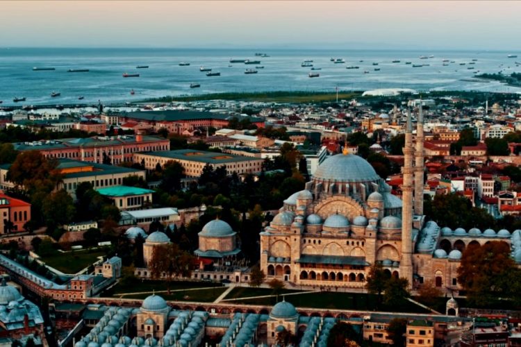 Что известно о пропаже российского туриста в Стамбуле?