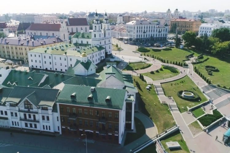 Белоруссия отменила ПЦР-тесты для иностранных туристов