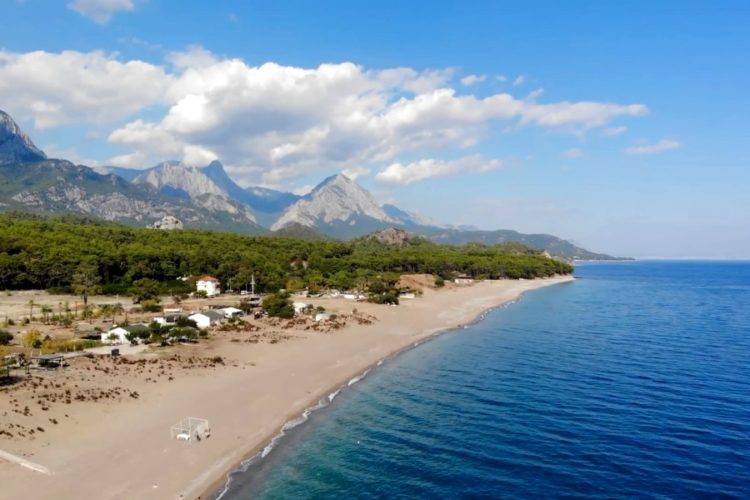 В Турции озвучили прогнозы по турпотоку после пожаров