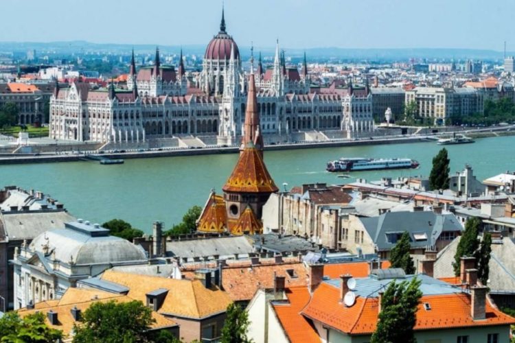 новость 17-09-2021 Анекс Тур запустил продажу путевок в Венгрию