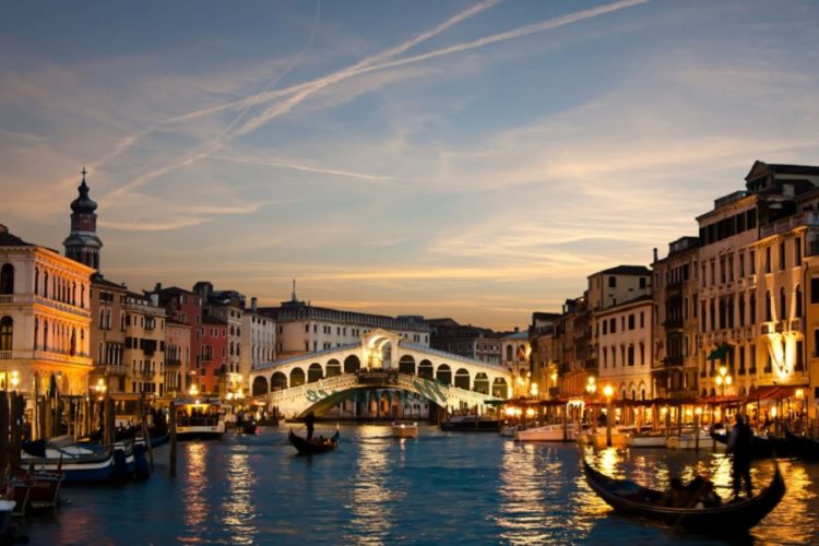 новость 02-09-2021 Самые популярные направления продолжают бороться с овертуризмом