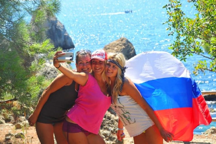 новость 06-09-2021 На что жаловались россияне, отдыхавшие на курортах российского юга?