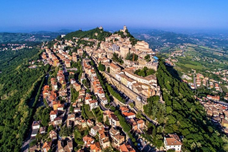 новость 15-09-2021 Министерство иностранных дел РФ заявило об отмене виз с Сан-Марино