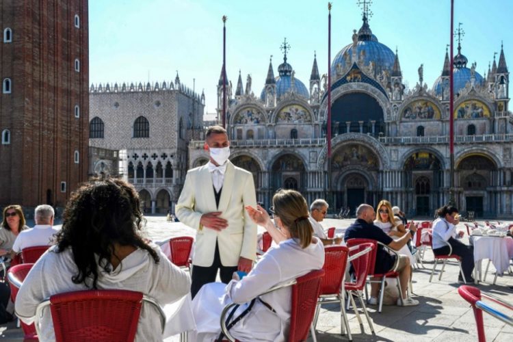 новость 14-09-2021 В Венеции заявили о планах следить за туристами