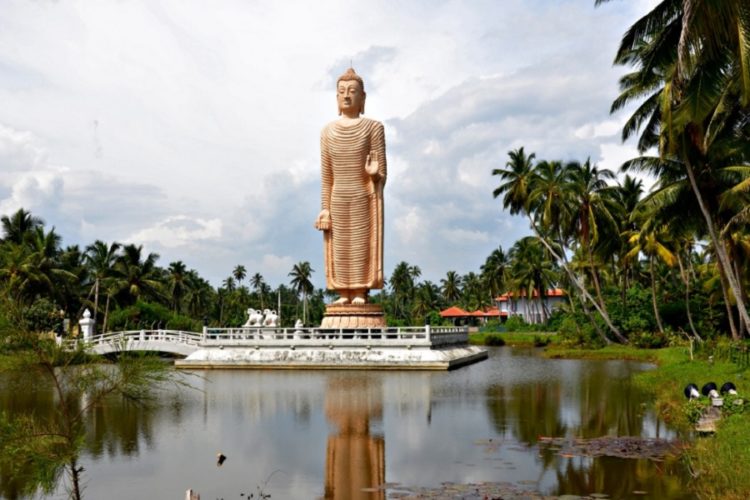 новость 10-09-2021 Шри-Ланка освободила привитых россиян от обязательного карантина