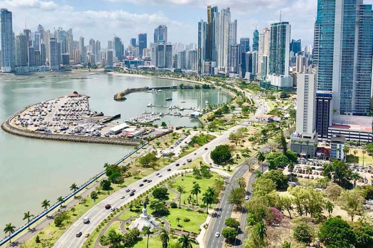 новость 21-09-2021 Панама утвердила программу вакцинного туризма