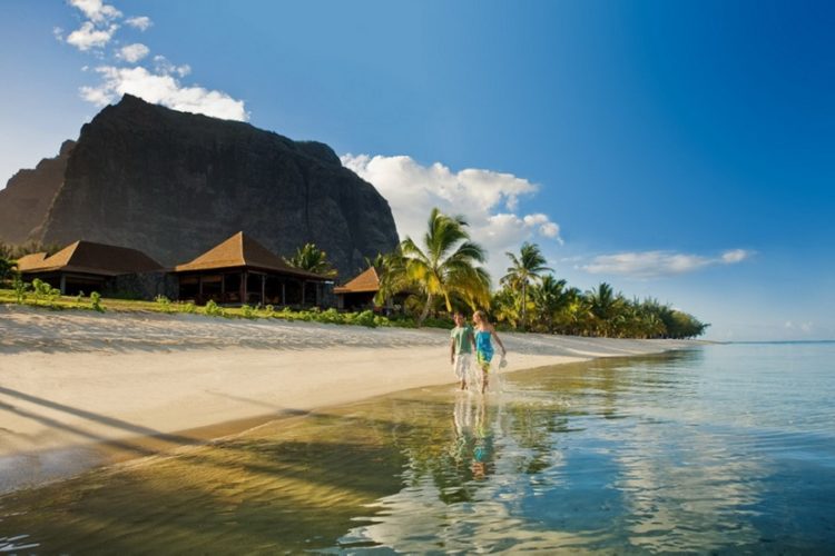 новость 23-09-2021 Как российским туристам попасть на остров Маврикий?