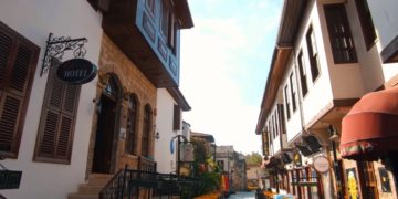 Для туристов выделили самые безопасные в период коронавируса курорты Турции