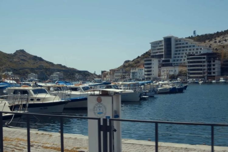 В Крыму сообщили, какое требование для туристов пока вводить не будут