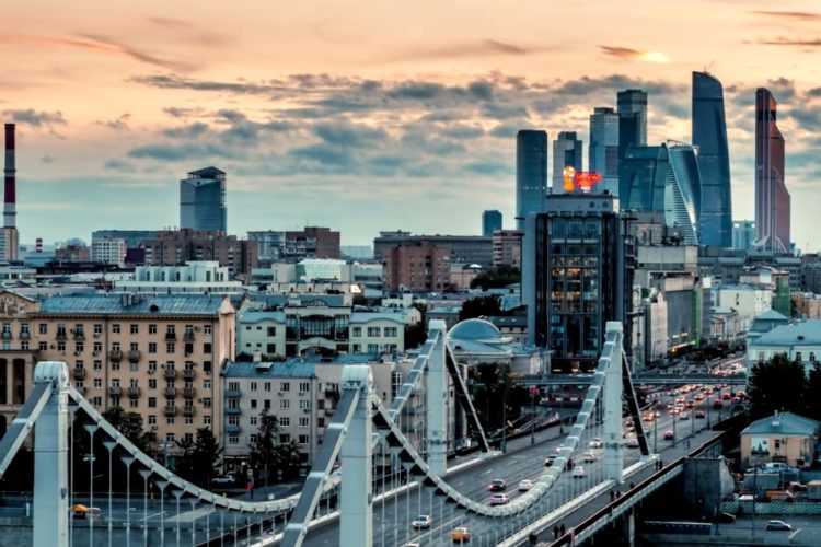 Роспотребнадзор выступил с инициативой об отмене изоляции для британцев