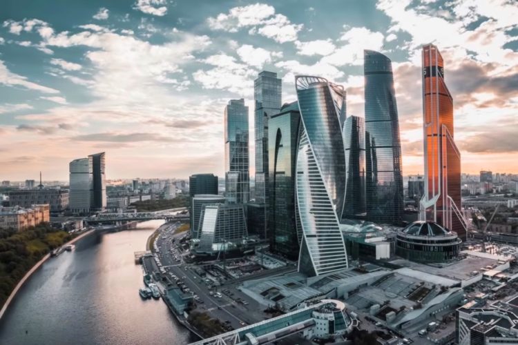 Власти: о карантине пока никто не говорит