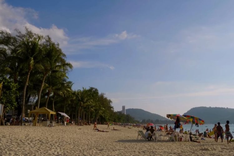 На Пхукете пришли к выводу, что пора ослаблять ограничения