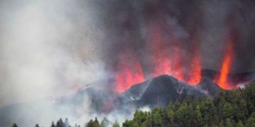 Извержение вулкана на Канарских островах может стимулировать туризм