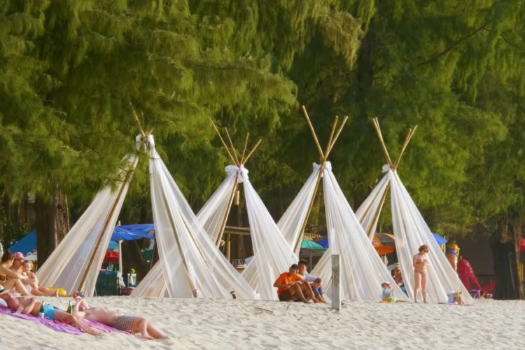 В Таиланде разрешили реализовать алкоголь туристам