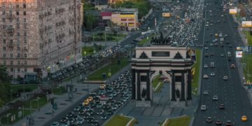В кафе и магазинах Москвы будут тщательнее контролировать посетителей