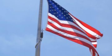 Абсолютное большинство россиян не обратит внимания на открытие США