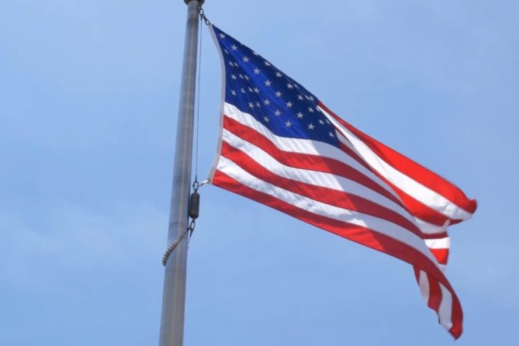 Абсолютное большинство россиян не обратит внимания на открытие США