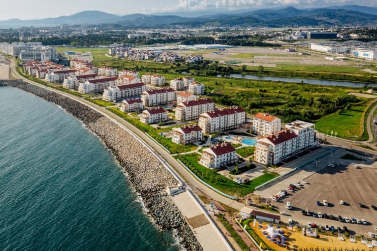 новость 04-10-2021 На курортах Черного моря РФ бархатный сезон завершился