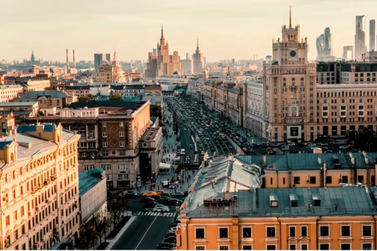 Ограничения в Москве могут продлить