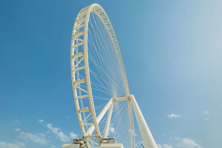 Список нашумевших достопримечательностей Дубая пополнился уникальным колесом