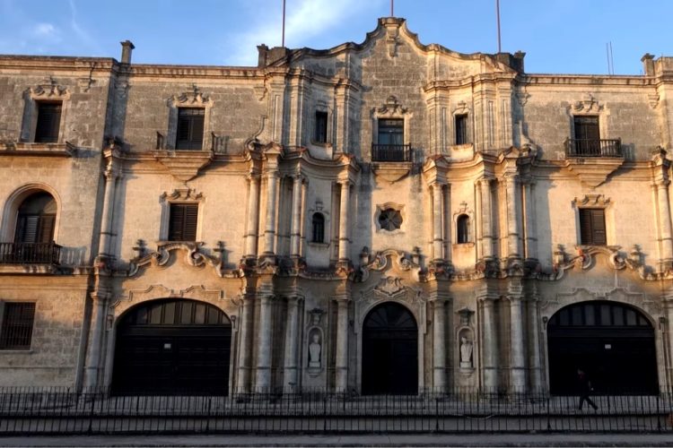 На Кубе восстанавливают интересные для туристов рейсы