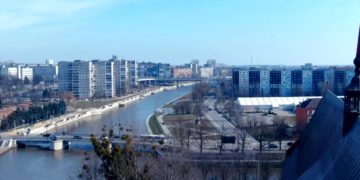 Россияне начали отказываться от оплаченных туров в Калининград