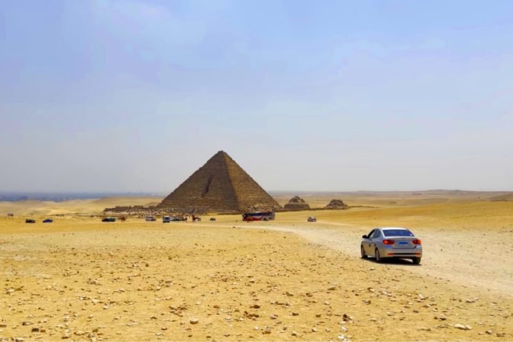 Россиян хочет возить в Египет еще одна авиакомпания