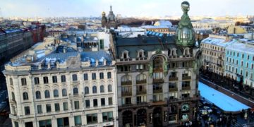 Кого и куда впустят в Питере в период нерабочих дней