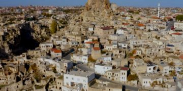 На ноябрьские выходные не всегда выходит найти места в отелях Турции