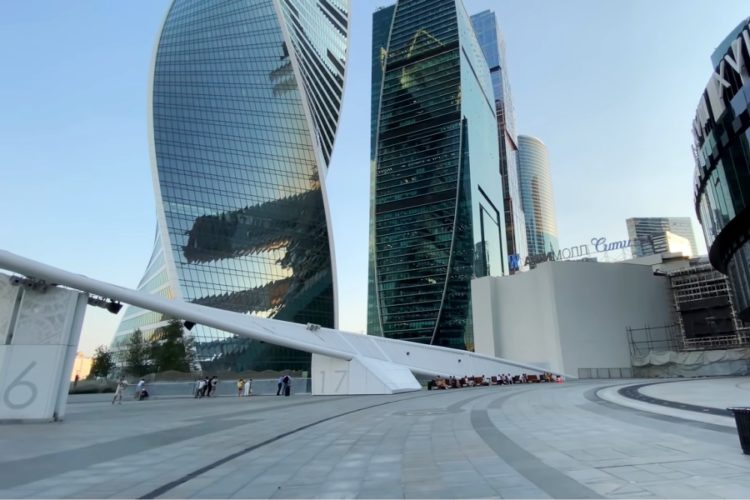 Процедура вывоза детей из России меняется