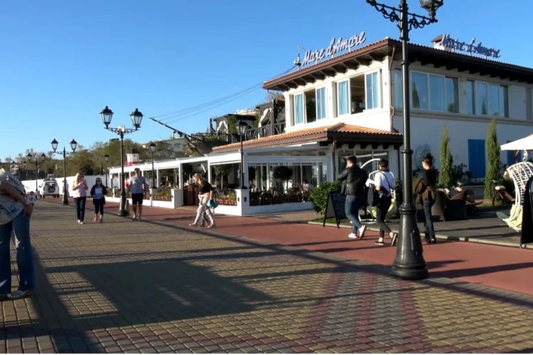 Острая нехватка туристического персонала отметается в популярном регионе