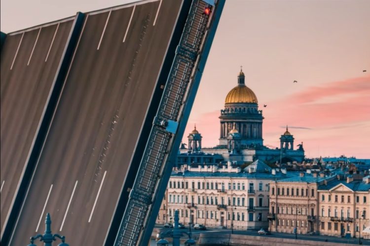 Ковидные ограничения могут ужесточить еще в 11 регионах