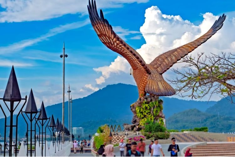 Малайзия открывает для иностранцев остров Лангкави