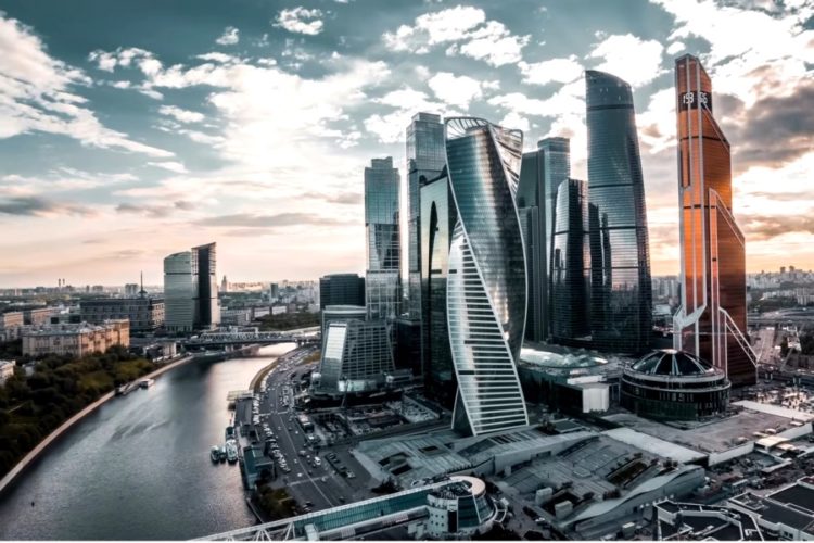 ФАС отвечает на претензии к вопросу регулирования цен в отелях России