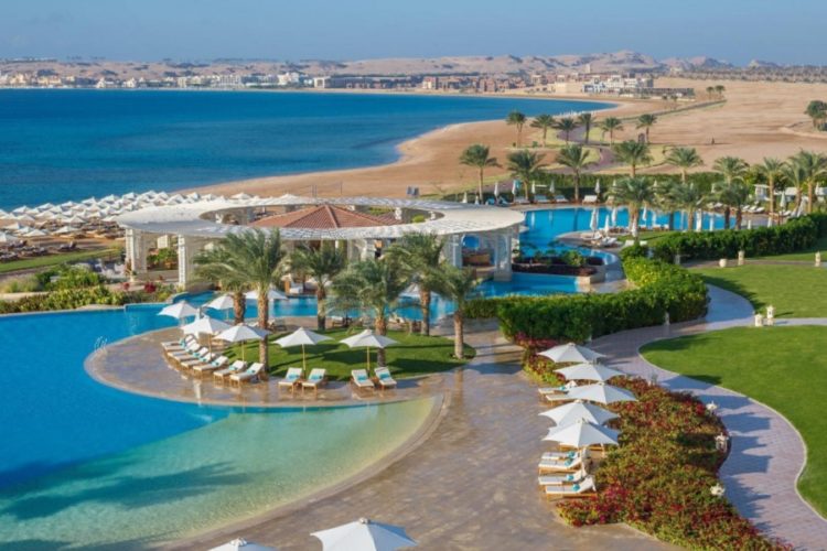 новость 10-11-2021 В прошедшую субботу Хургада приняла 110 авиарейсов. Большая часть - российские