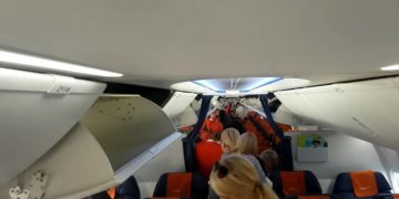 Онищенко назвал самолеты опасными для пассажиров