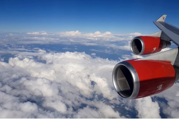 Новый штамм ковида изменил планы страны, которая собиралась привлекать россиян