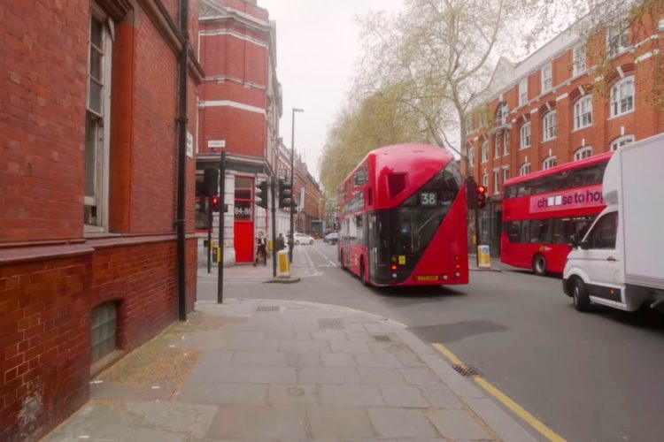 В Великобритании меняют правила для несовершеннолетних