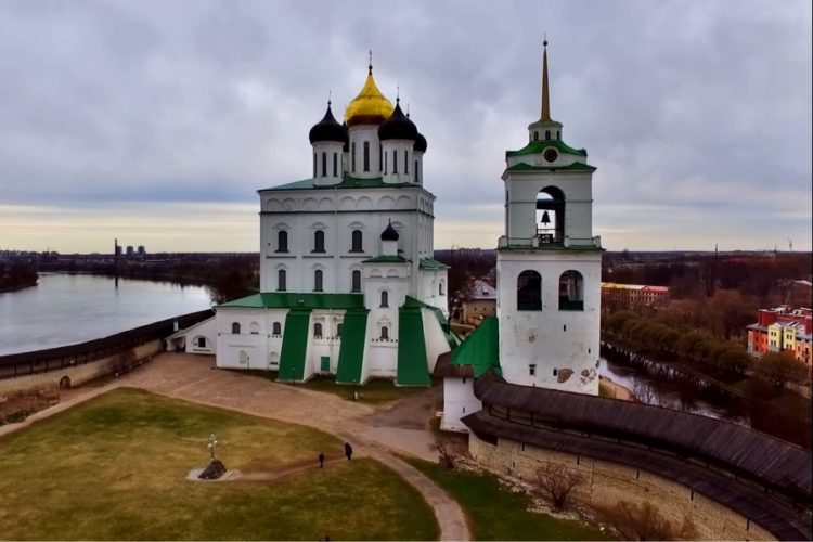 Псков озвучил свою позицию о продлении нерабочих дней