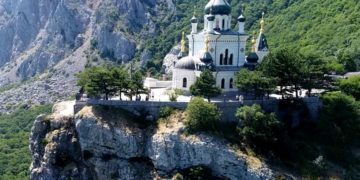Туристы могли неправильно понять требование о QR-кодах в Крыму