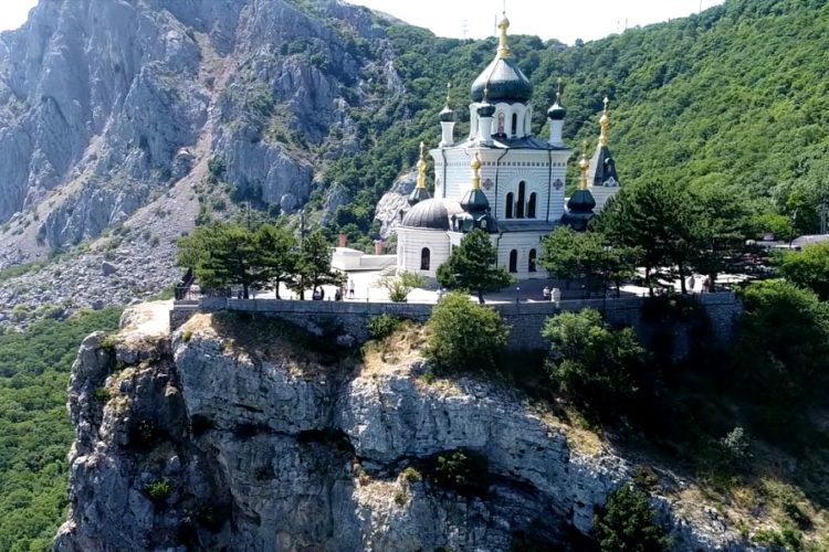 Туристы могли неправильно понять требование о QR-кодах в Крыму