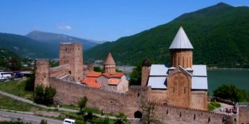 Грузия снимает часть ковидных ограничений