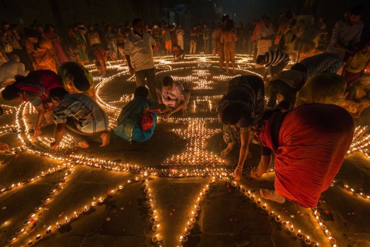 Малайзийские туробъекты утонули в мусоре