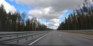 Скоростная дорога между Москвой и Петербургом появится к концу 2023 года