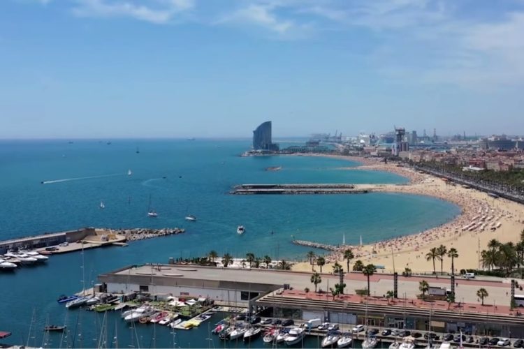 Испания собирается закрыть больше курортов