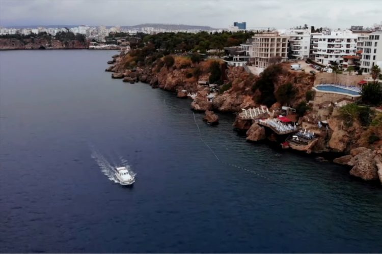 QR-коды помешают россиянам посетить популярные страны